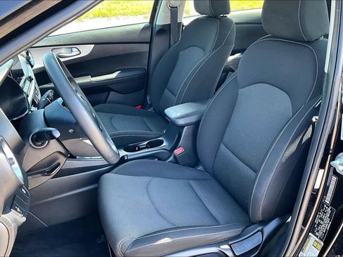 Used 2024 Kia Forte LXS FWD image 22