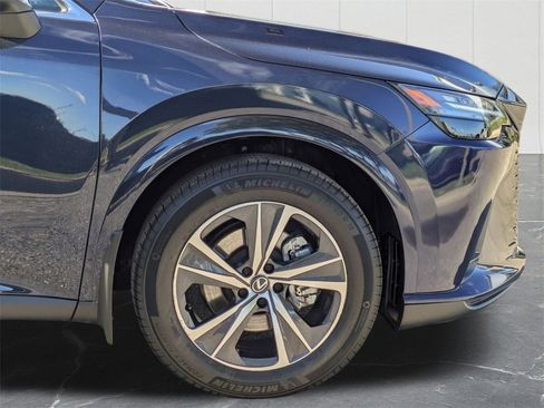 Used 2023 Lexus RX 350 Premium image 12