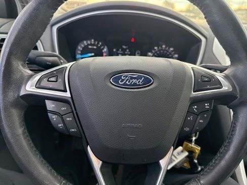 Used 2014 Ford Fusion SE w/ Equipment Group 201A image 14