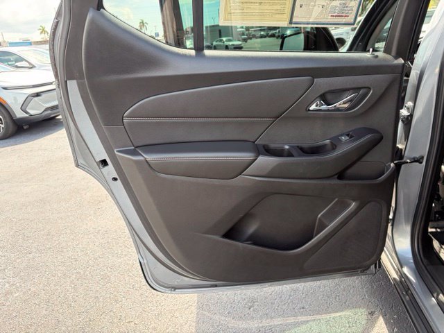 Used 2019 Chevrolet Traverse LS FWD image 13