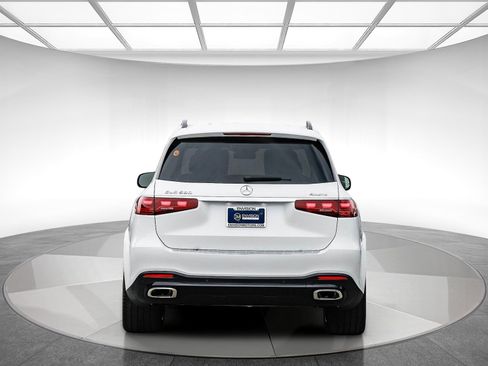 New 2026 Mercedes-Benz GLS 580 GLS 580 image 3