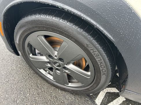 Used 2022 MINI Cooper S w/ Driver Assistance Package image 5