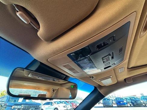 Used 2024 Lexus ES 350 w/ Premium Package image 35