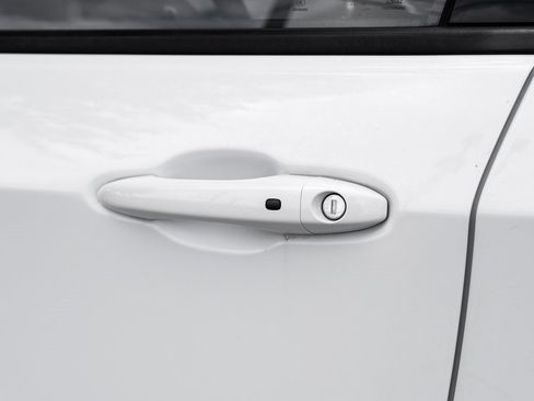 Used 2022 Jeep Compass Limited image 52