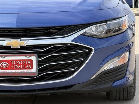 Used 2023 Chevrolet Malibu LT image 9