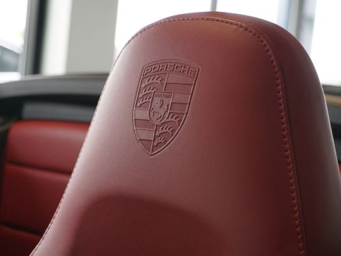 Certified 2016 Porsche 911 Turbo S AWD/4WD image 29