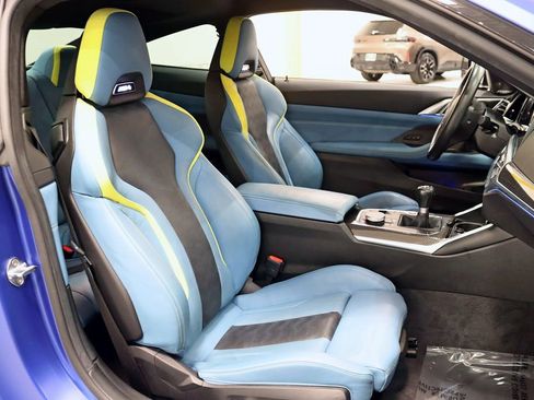 Used 2021 BMW M4 Coupe w/ Executive Package RWD image 35