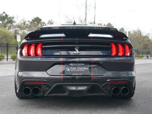 Used 2022 Ford Mustang Shelby GT500 w/ Technology Package RWD image 16