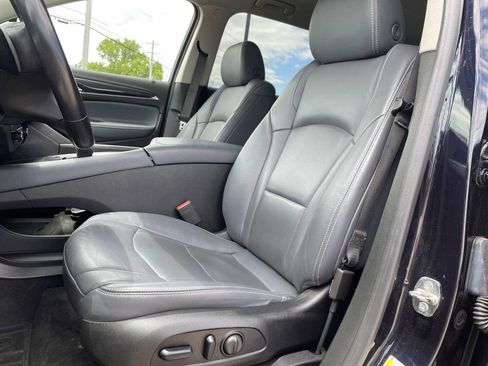 Used 2020 Buick Enclave Essence w/ Trailering Package, 5000 lbs. FWD image 19
