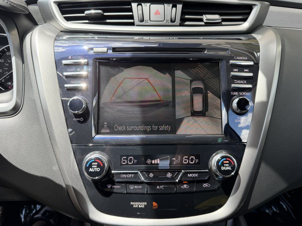 Used 2024 Nissan Murano SL AWD/4WD image 21