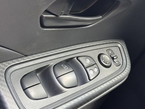 New 2025 Nissan Versa S w/ Trunk Package image 31