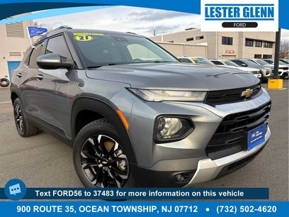 Used 2021 Chevrolet TrailBlazer LT w/ Sun and Liftgate Package