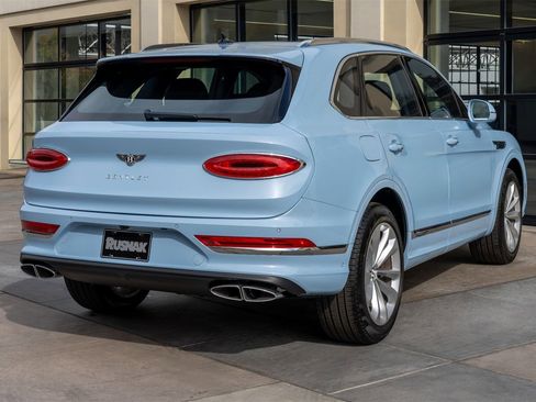 New 2025 Bentley Bentayga image 6