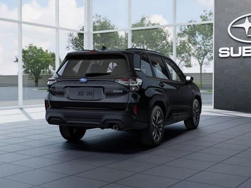 Used 2026 Subaru Forester Touring w/ Touring Hybrid Package AWD/4WD image 4