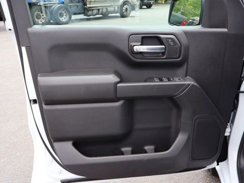 New 2026 GMC Sierra 1500 Pro AWD/4WD image 14