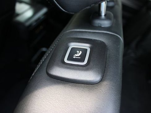 Used 2025 Jeep Wagoneer Series II w/ Premium Group I AWD/4WD image 42