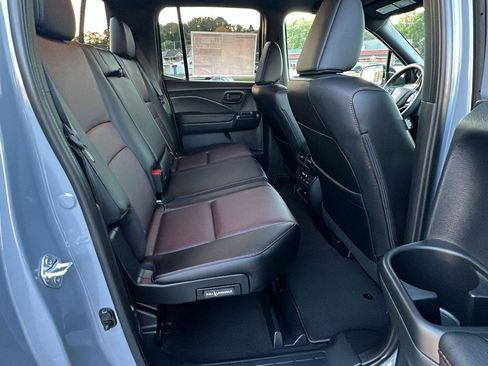 New 2026 Honda Ridgeline Black Edition image 15