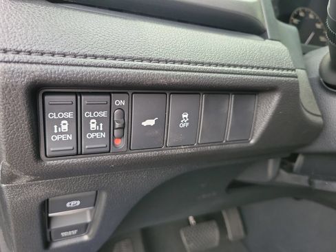 New 2026 Honda Odyssey EX-L image 15