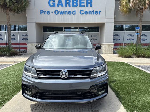 Used 2020 Volkswagen Tiguan SE R-Line AWD/4WD image 5