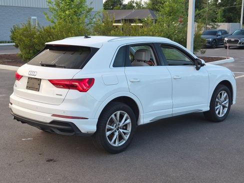 Used 2024 Audi Q3 2.0T Premium w/ Convenience Package AWD/4WD image 5