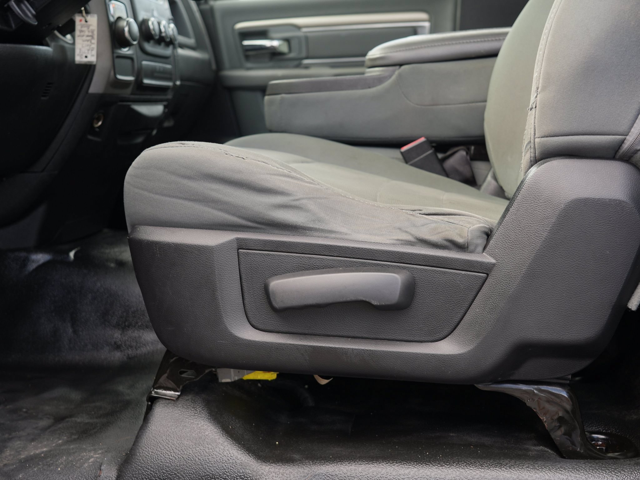 Used 2017 RAM 1500 Tradesman w/ Power & Remote Entry Group RWD image 16