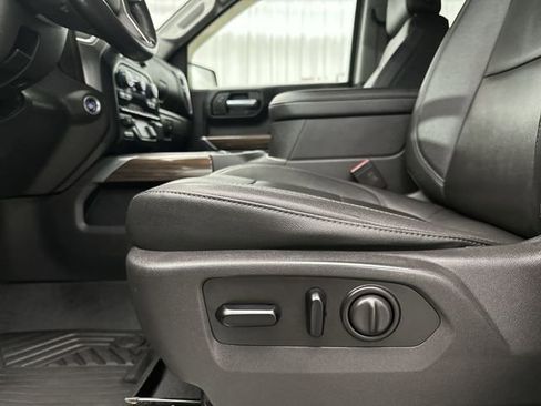 Used 2021 Chevrolet Silverado 1500 LT Trail Boss w/ Convenience Package II image 18