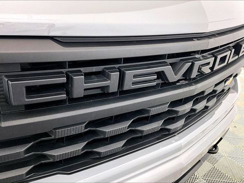 Used 2025 Chevrolet Silverado 1500 Custom image 22
