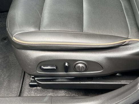 Used 2024 Buick Envista Sport Touring FWD image 10