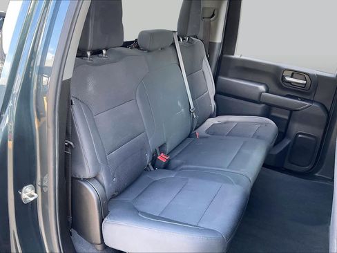 Used 2020 Chevrolet Silverado 2500 Custom w/ Custom Convenience Package AWD/4WD image 19