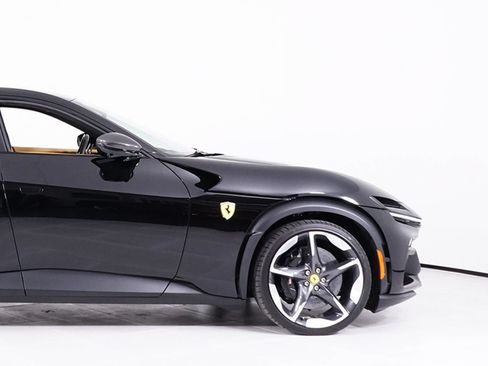 Used 2024 Ferrari Purosangue AWD/4WD image 15