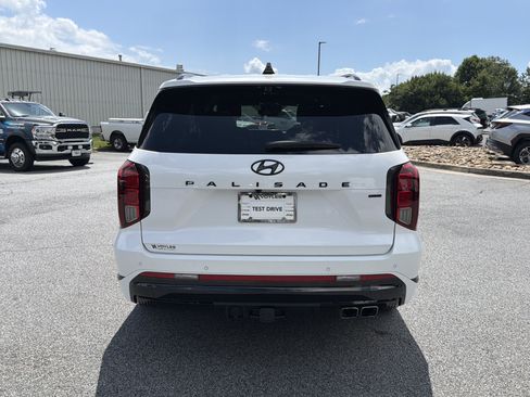 Used 2025 Hyundai Palisade Calligraphy AWD/4WD image 7