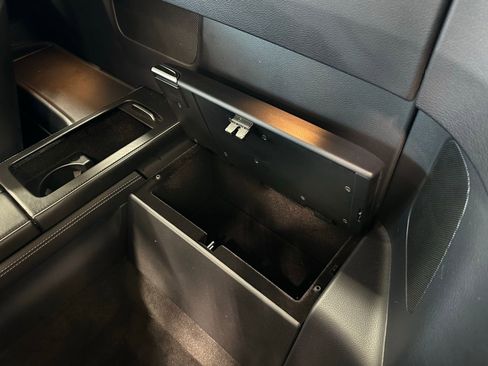 Used 2019 Mercedes-Benz SL 550 image 23