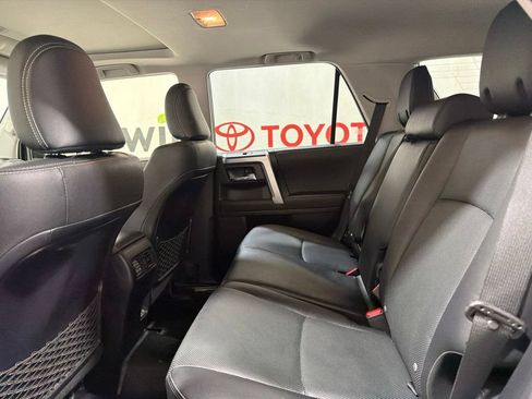 Used 2023 Toyota 4Runner Limited AWD/4WD image 18
