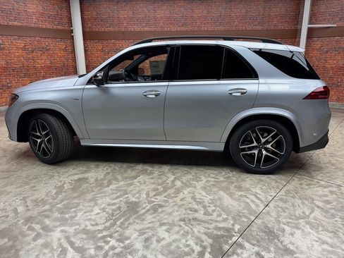 New 2026 Mercedes-Benz GLE 53 AMG 4MATIC image 2