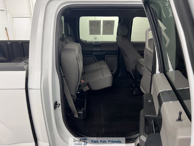 Used 2016 Ford F150 XLT w/ Equipment Group 301A Mid RWD image 39