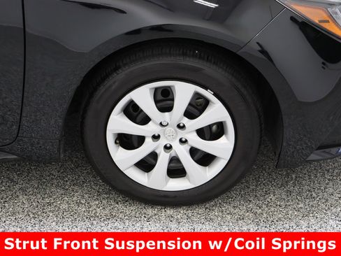 Certified 2024 Toyota Corolla LE image 5