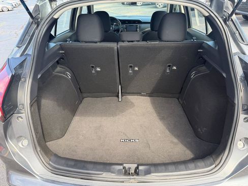 Used 2023 Nissan Kicks S FWD image 14