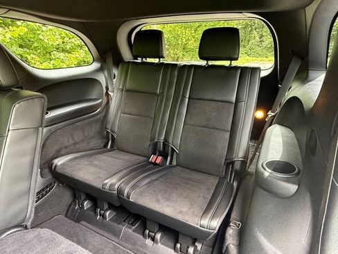 Used 2022 Dodge Durango GT RWD image 16