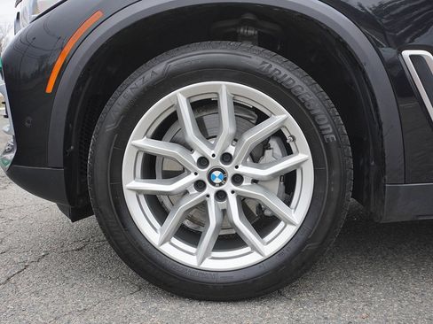 Used 2023 BMW X5 xDrive40i w/ Premium Package image 29