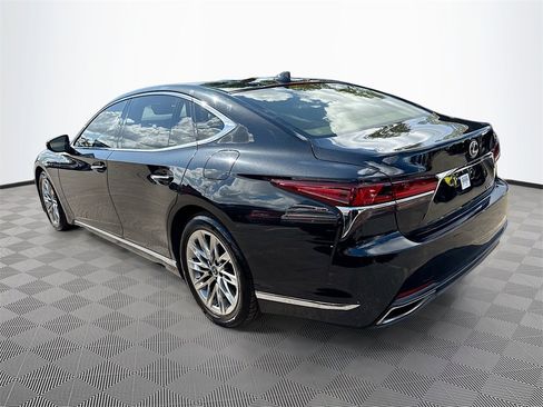 Used 2019 Lexus LS 500 w/ Accessory Package (Z2) image 8