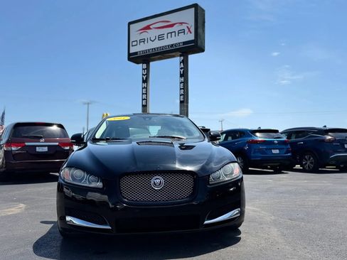 Used 2015 Jaguar XF Portfolio RWD image 13