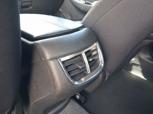 Used 2024 Chevrolet Malibu LT FWD image 20
