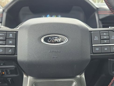 Used 2022 Ford Expedition Max Limited image 28