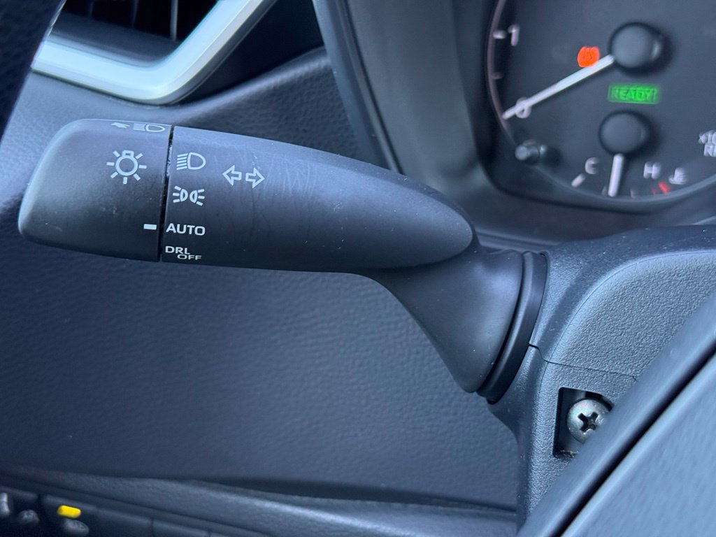 Certified 2025 Toyota Corolla LE FWD image 17