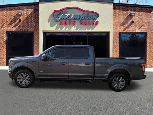 Used 2017 Ford F150 XLT w/ Equipment Group 302A Luxury image 8