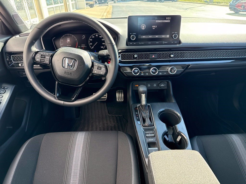 Used 2026 Honda Civic Sport image 5