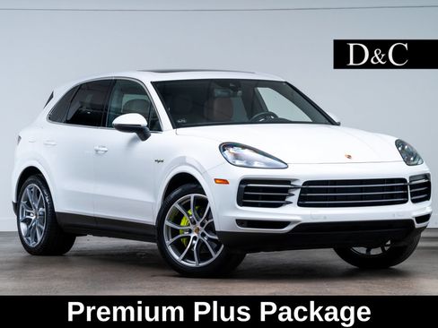 Used 2019 Porsche Cayenne E-Hybrid AWD/4WD image 1