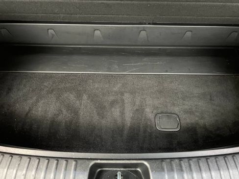 Used 2025 Kia Telluride S FWD image 48