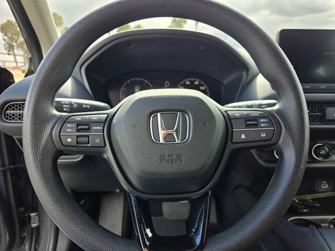 Used 2024 Honda HR-V LX image 19