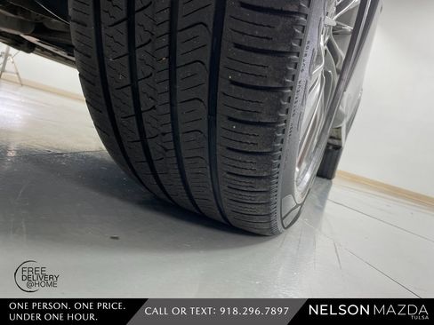 Used 2019 INFINITI QX80 Luxe w/ 22" Wheel Package image 10